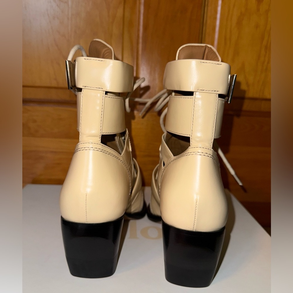 Chloe Rylee Boots NEW - Picture 4 of 9